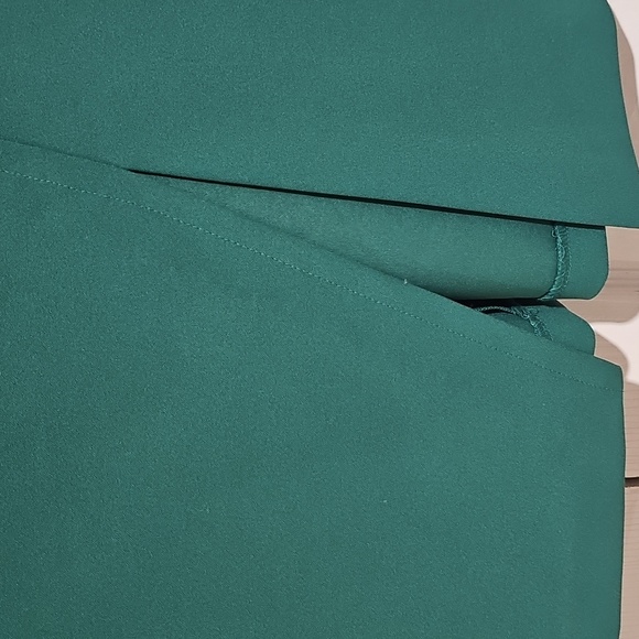 💚 Calvin Klein Asymmetrical Sheath Dress | Emerald Green | Size 6 - Picture 4 of 7